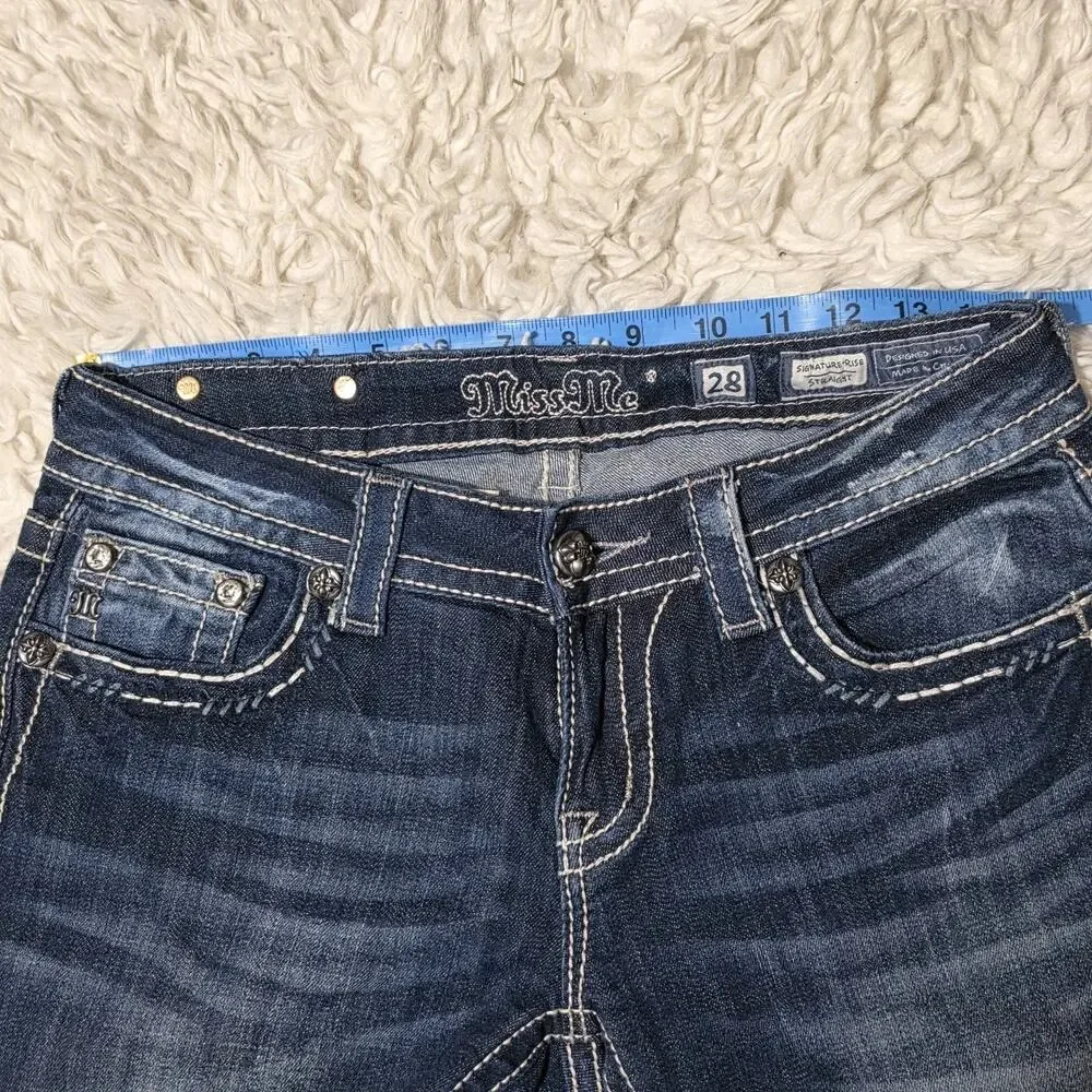 Miss Me Jeans Signature Straight Leg fit Size 28 JP5929T2V